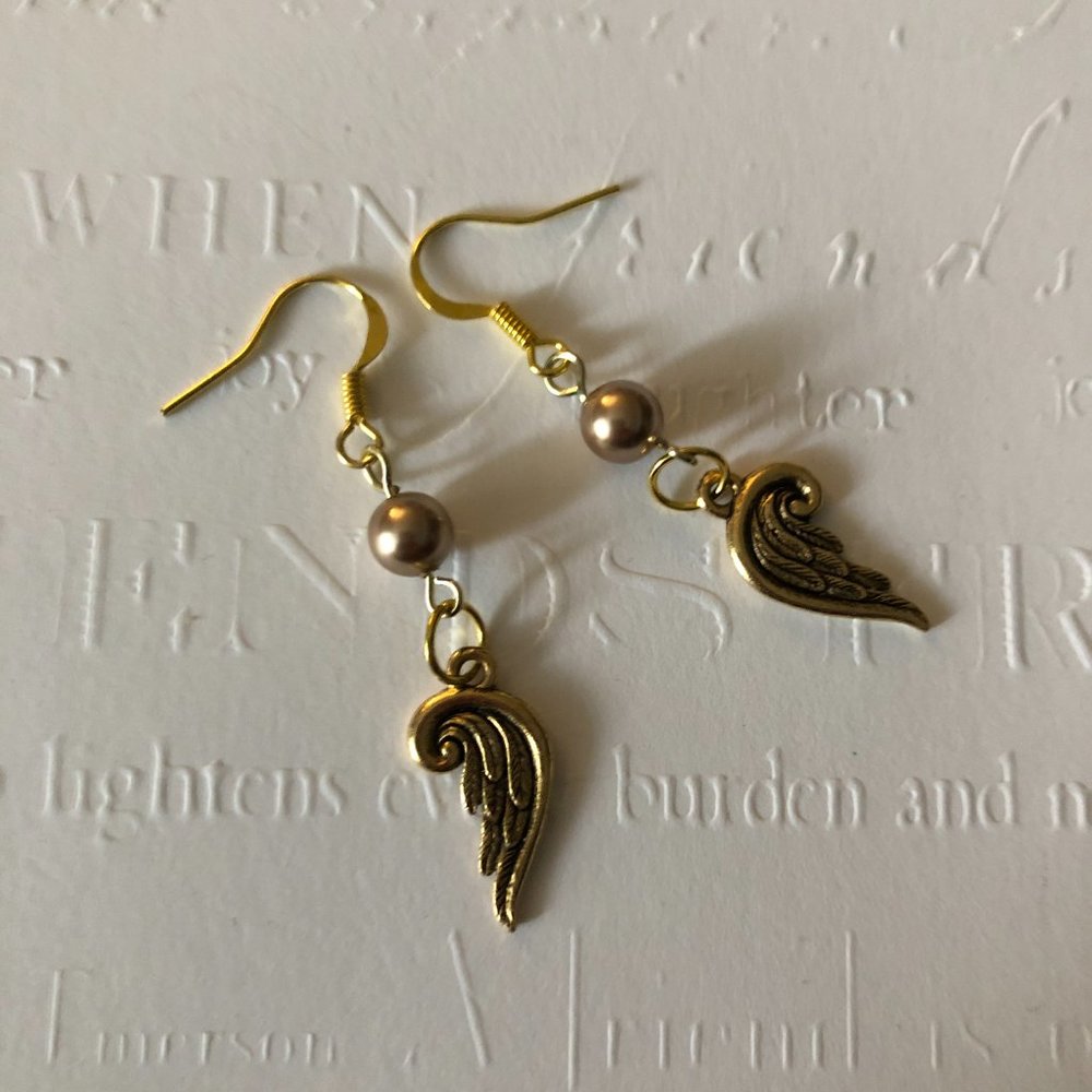 NEW Swarovski Crystal Pearl with Angel Wings earrings